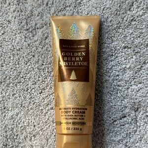 Bath & Body Works Golden Berry Mistletoe Body Cream